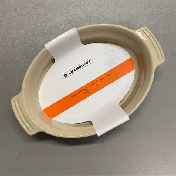 Le Creuset Oval Baking Dish 10.5 Inch Light Blue Stoneware 1-7/8 Quart Brand NEW - Picture 2 of 5